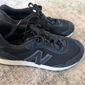 New Balance Black Athletic Shoes